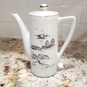 Robert Mayokok Intuit Native Alaskan 6.5" Vintage Signed teapot. Sled dogs.